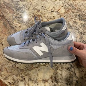 New Balance 620 Grey
